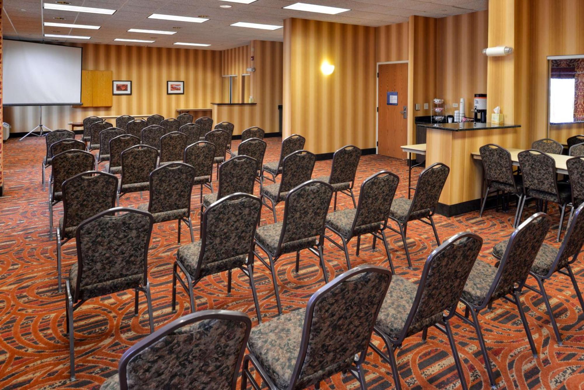 Hampton Inn Chicago-Carol Stream Zewnętrze zdjęcie