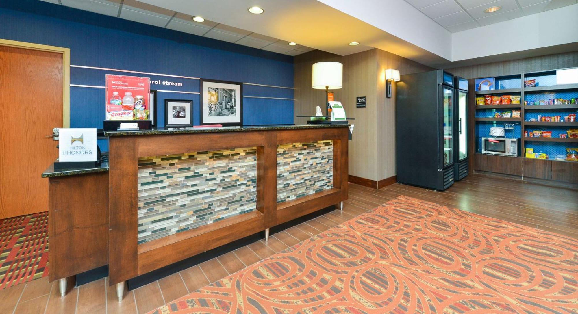 Hampton Inn Chicago-Carol Stream Zewnętrze zdjęcie